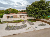 Casa Los Feliz – Modern Luxury in Hacienda Pinilla thumbnail