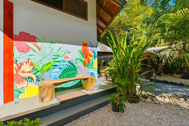 Bougainvillea Tropical Bungalows | 100m from Playa Potrero