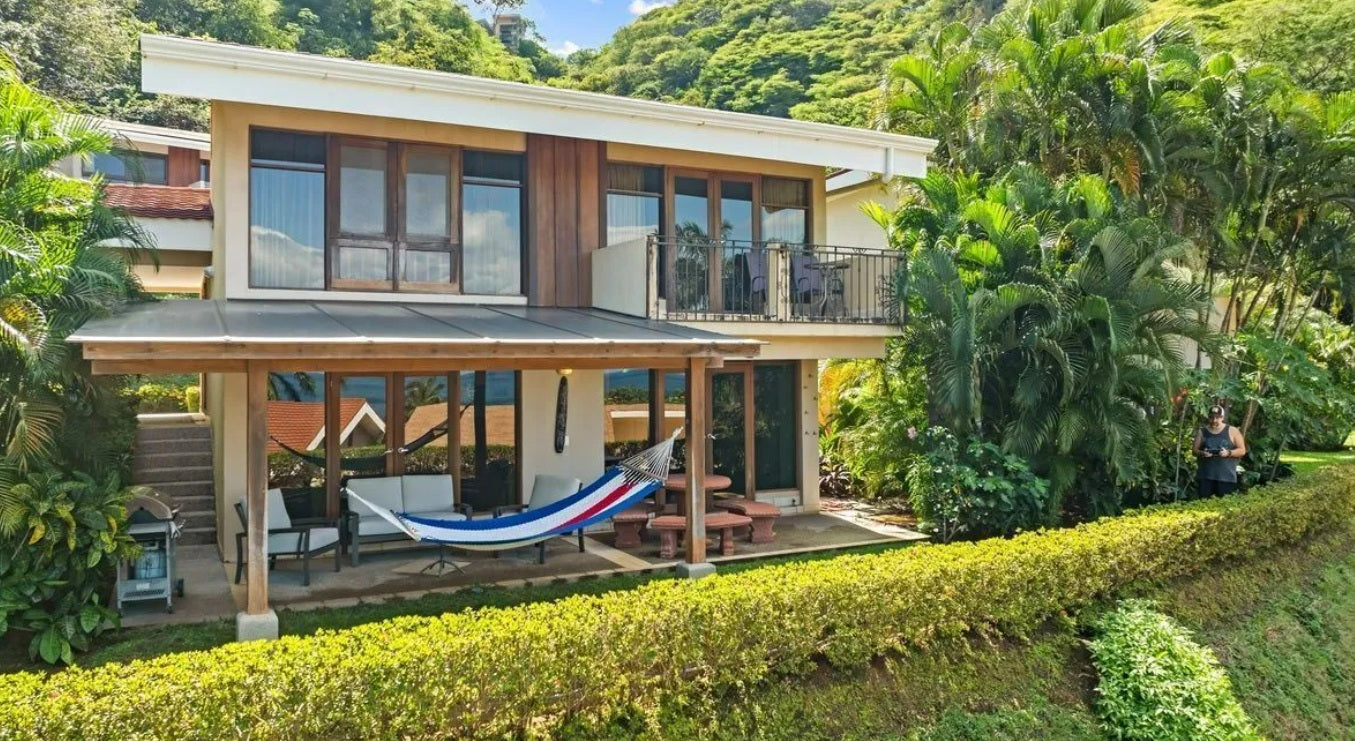 Bahía Pez Vela 17 – Ocean View Villa in a Beachfront Gated Community